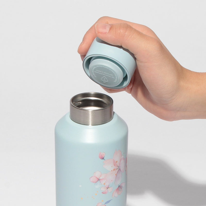 [Pre-Order] Japan SBUX 2025 Sakura Daytime Collection SAKURA Pale Blue Gradient Stainless Steel Bottle 591ml [预售] 日本星巴克 2025樱花系列 樱花淡蓝色渐变不锈钢瓶 591ml