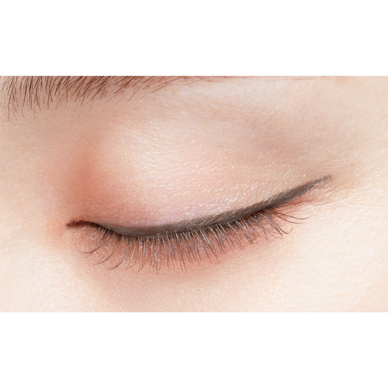 D-UP Silky Liquid Eyeliner (Grey Cashmere) 日本D-UP 极细丝滑防水眼线液笔 (灰色羊绒) 0.4ml