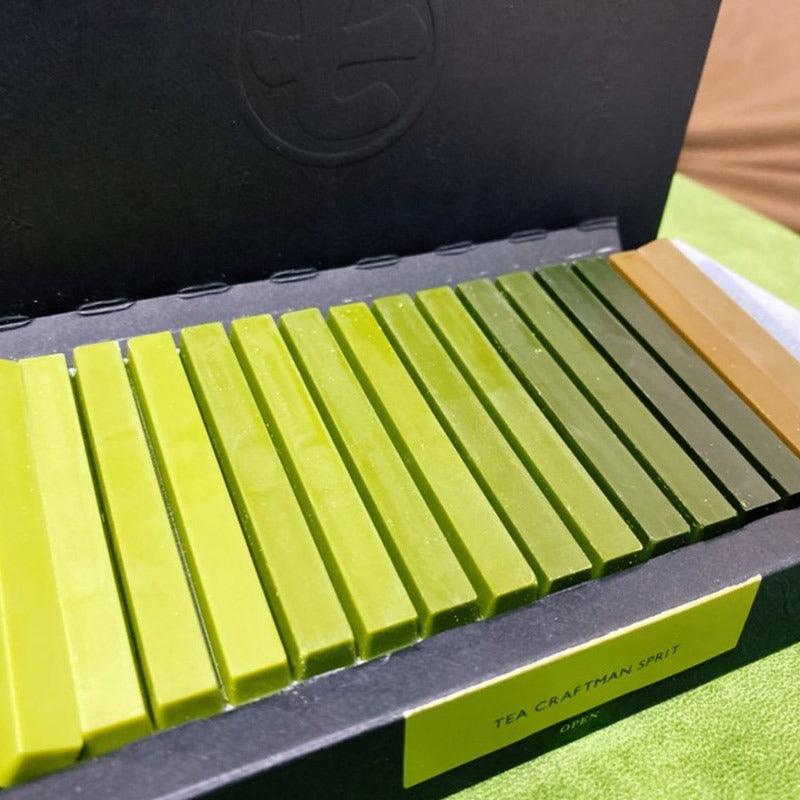 NANAYA Premium Matcha Chocolate 7 8 Types (16pcs) 日本NANAYA 静冈抹茶 渐变抹茶巧克力特别版 8种各2条 (16条)