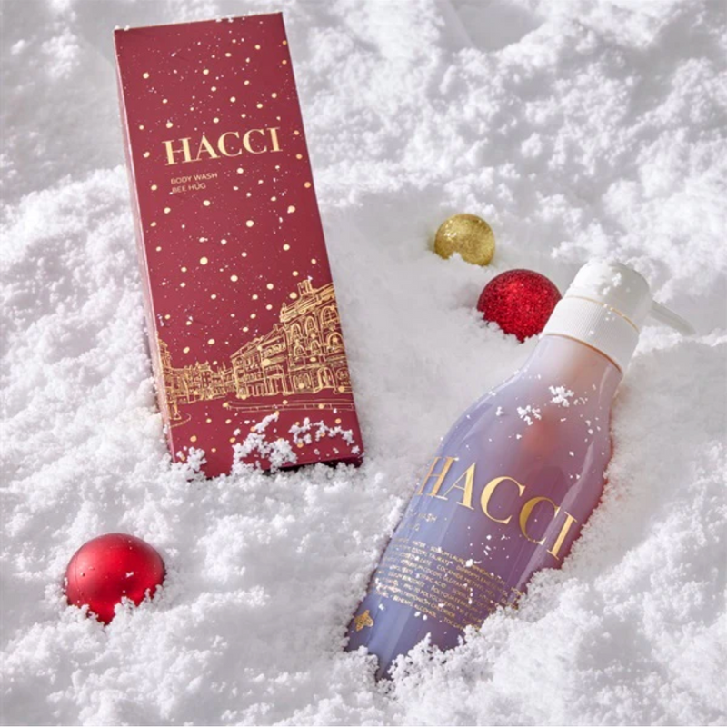 [Pre-Order] HACCI Body Wash Bee Wash (Holiday Limited Package) [提前预定] 日本HACCI 花绮 蜂蜜沐浴凝露 BEE HUG (限量圣诞包装) 385ml