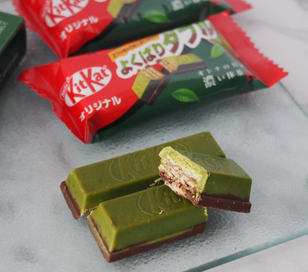 Nestle KITKAT Mini Double Matcha 10pcs/bag 日本雀巢KITKAT 50周年限定 迷你浓厚抹茶和原味风味巧克力威化 10枚/包